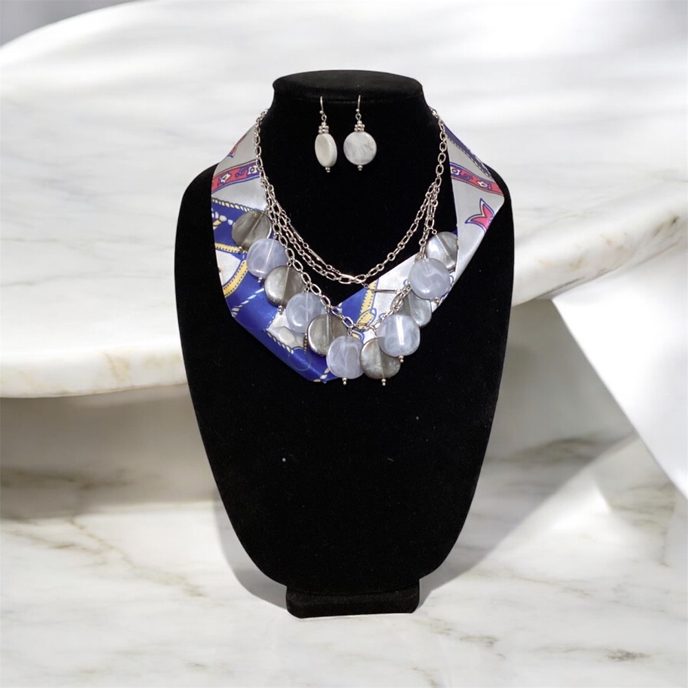 (#106) A&I Silver and Blue Layered Necklace